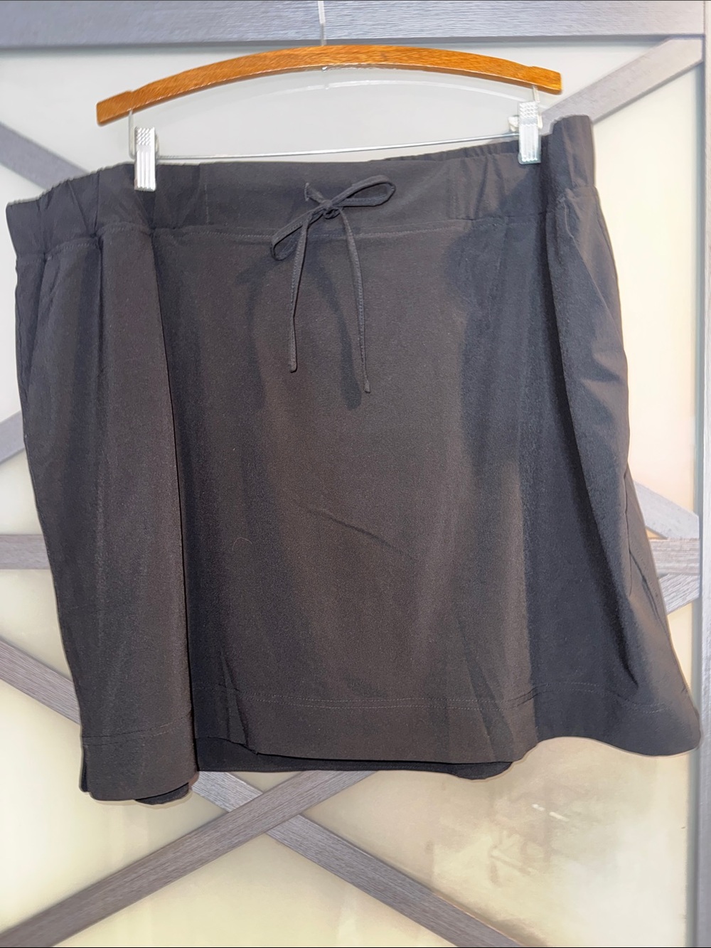 J. Jill Black Pull-On Skort with Drawstring